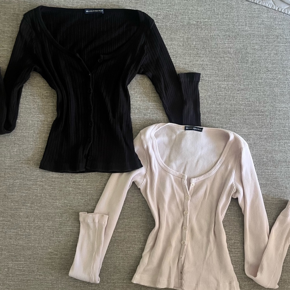 Brandy Melville long sleeves